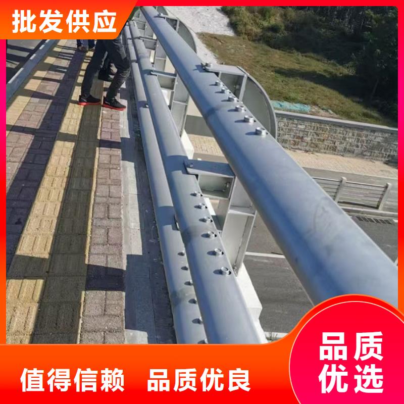 在销售河道护栏的厂家地址