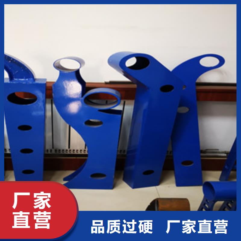 景观木纹护栏国道抗冲击围栏您身边的厂家