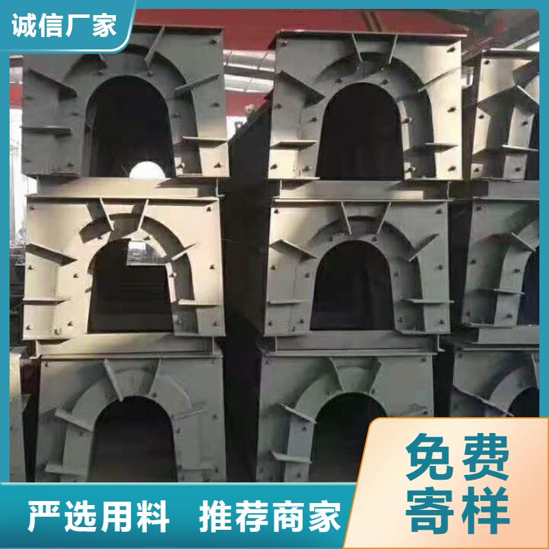 防撞隔离墩钢模具生产厂家