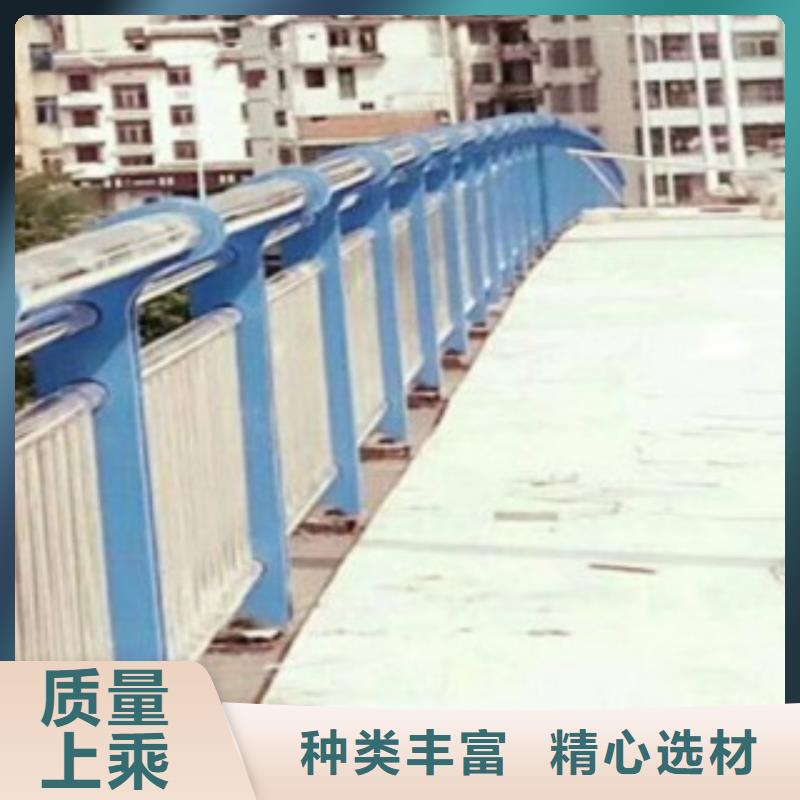 道路交通隔离护栏-坚固牢靠