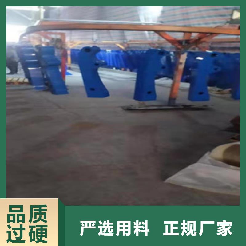 道路隔离栏杆款式新颖多样