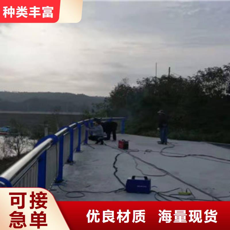 防撞护栏q235b波形护栏板设计合理