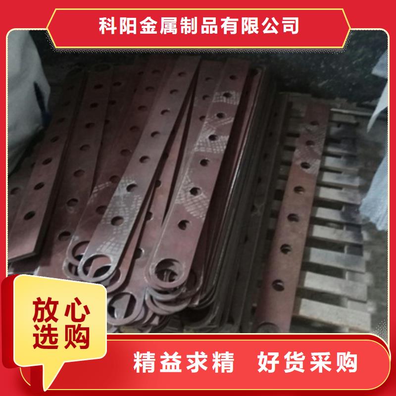 镀锌喷塑钢板立柱施工经验丰富