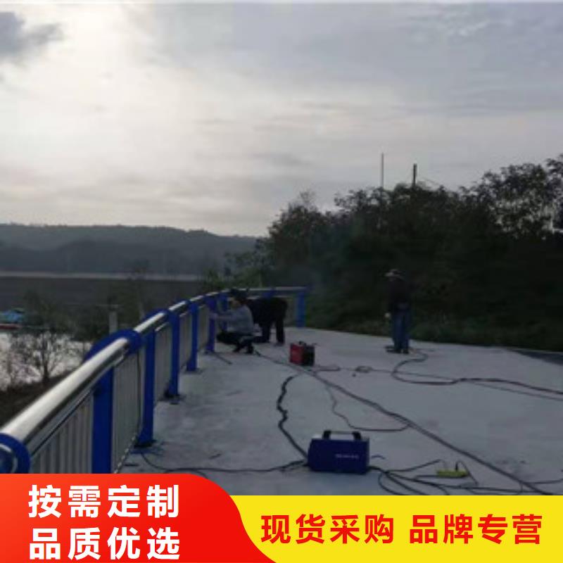 304不锈钢复合管护栏图片