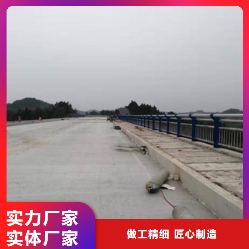 304不锈钢复合管护栏图片