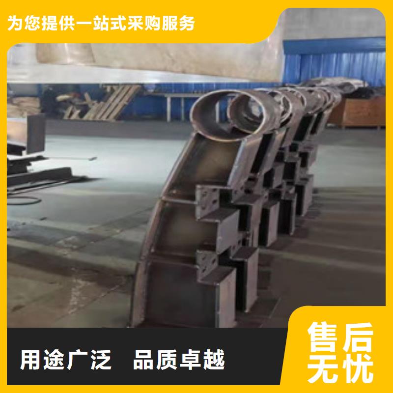 厂价直供高强度Q235防撞护栏复合管护栏持久亮丽每米价格