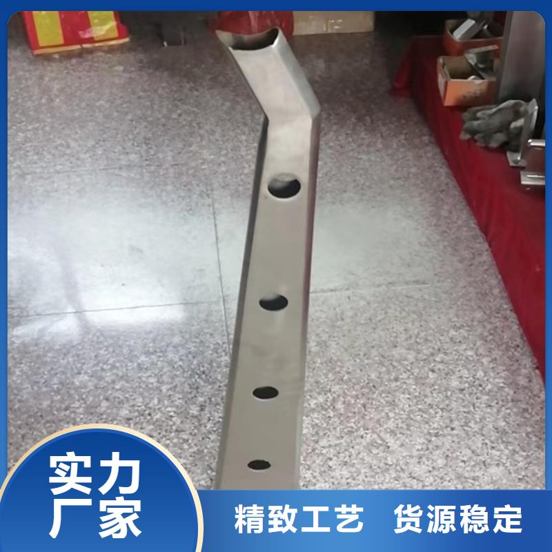 热镀锌桥梁护栏碳素复合管厂家精工细致打造