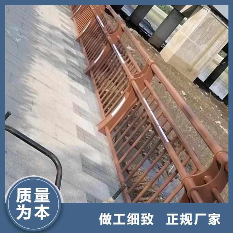 热镀锌桥梁护栏-复合管防撞栏杆价格精心打造