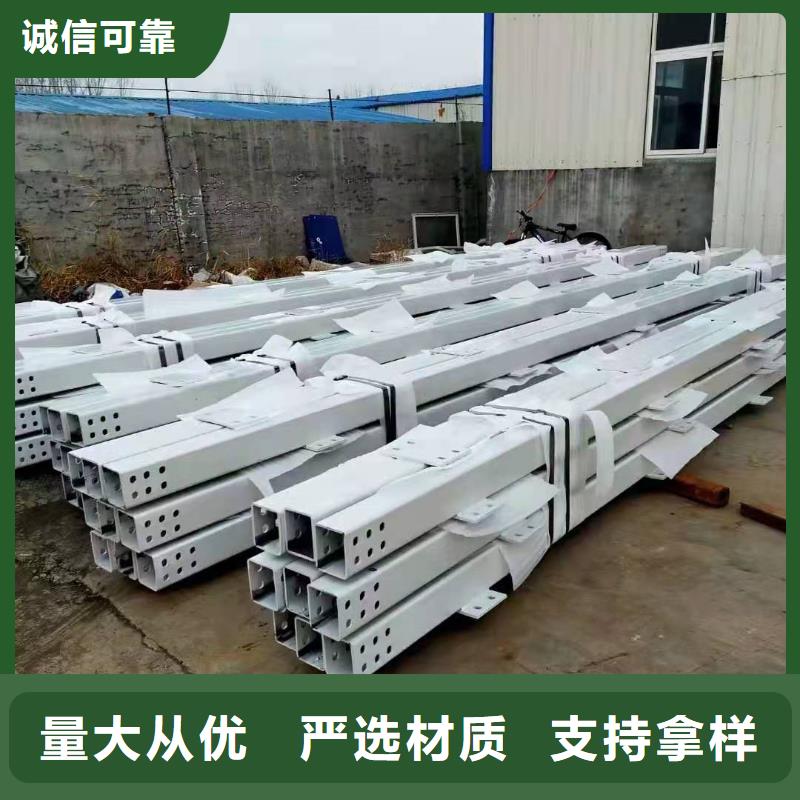 304桥梁两侧灯光护栏直销山东护栏厂家耐用质量好