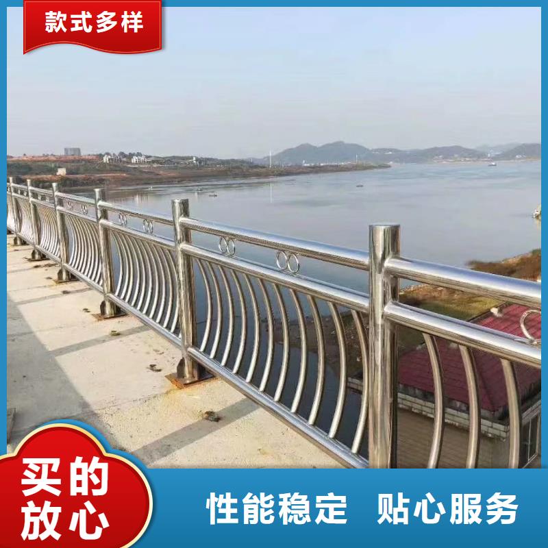 不锈钢复合管河道景观护栏工程施工案例