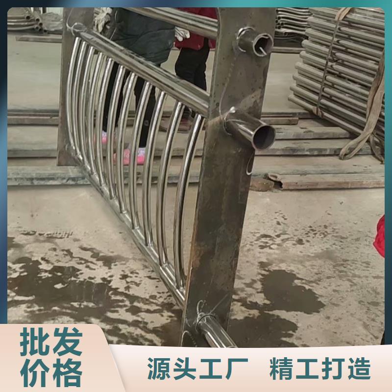 公路隔离护栏