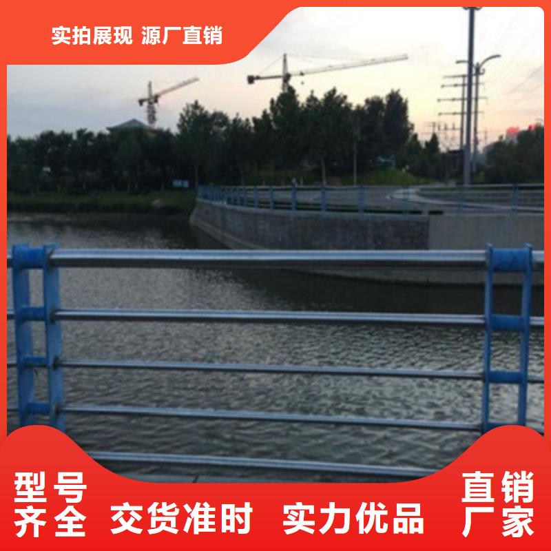 不锈钢钢丝绳防腐木护栏大量供应