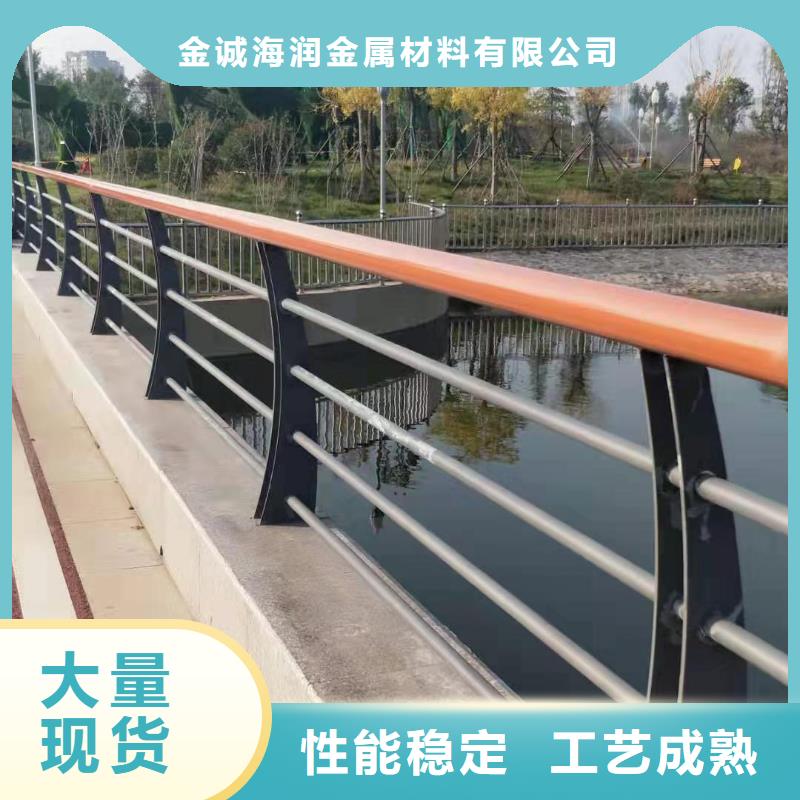 铸钢立柱护栏产品密度高