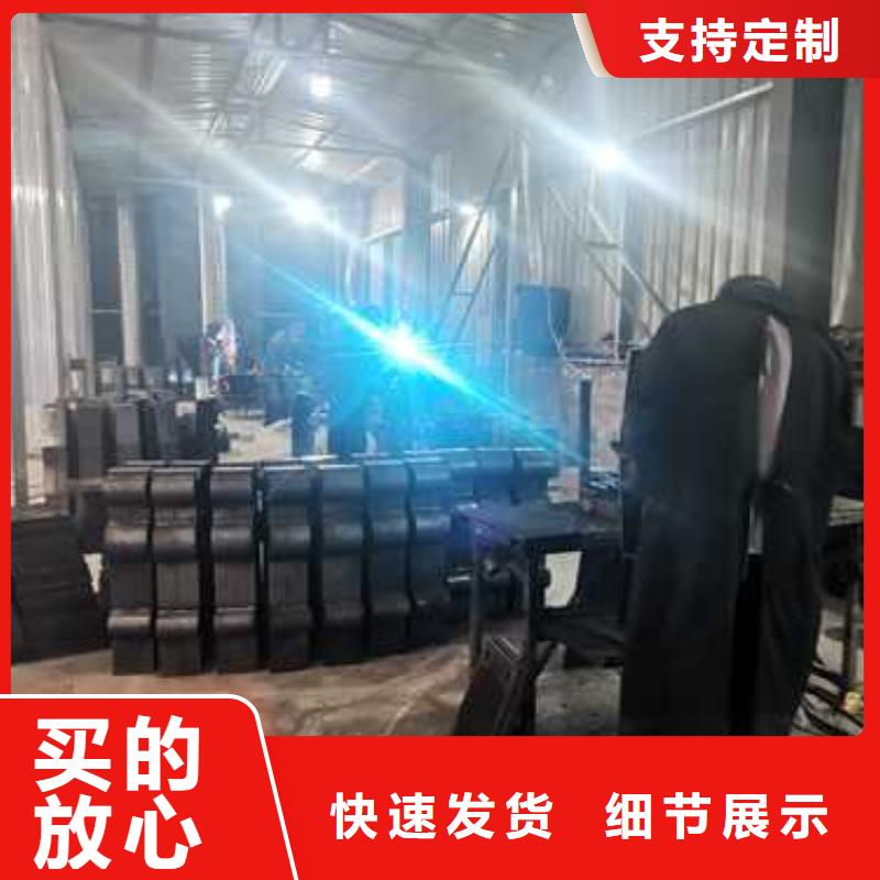 不锈钢复合管防撞护栏_防撞护栏工厂直销
