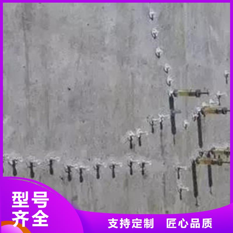 方城县大桥裂缝修补施工(众拓路桥)施工队