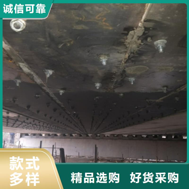 方城县大桥裂缝修补施工(众拓路桥)施工队