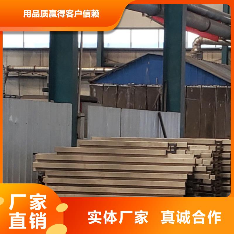护栏专注产品质量与服务