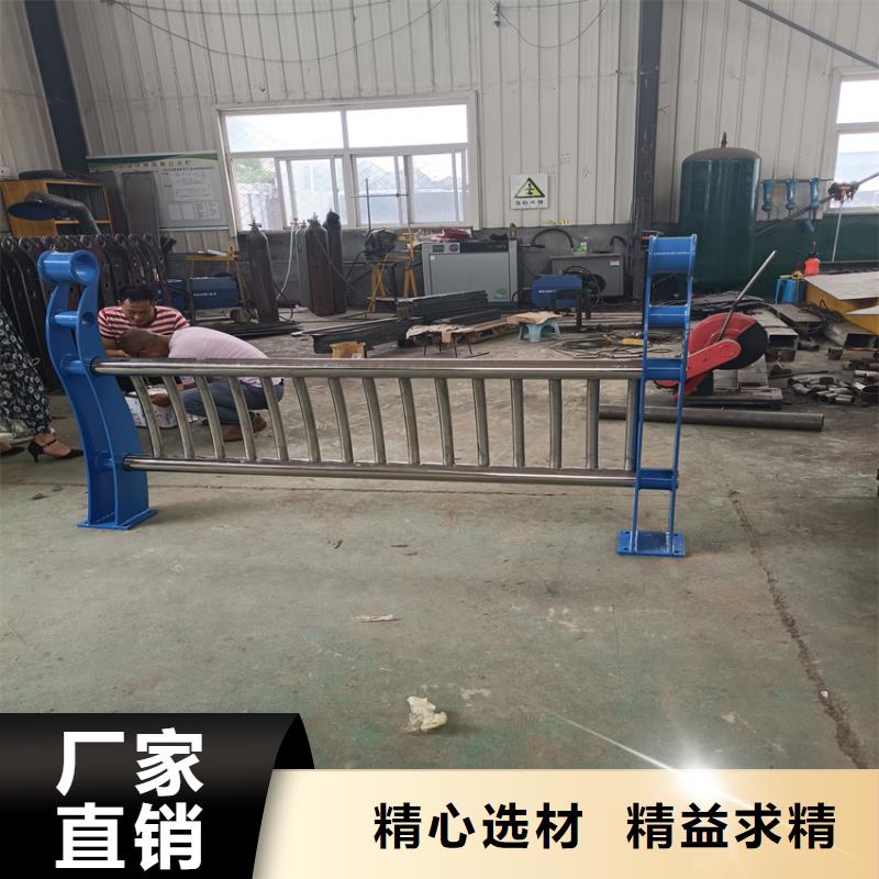 护栏天桥防撞护栏厂家拥有先进的设备