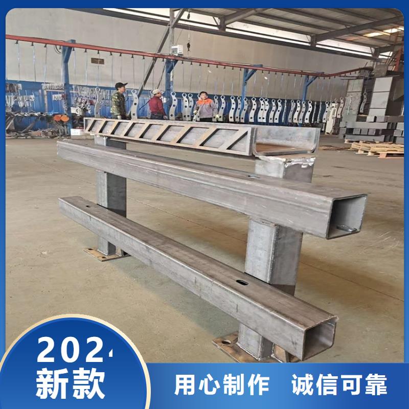 快速:公路防撞护栏厂家