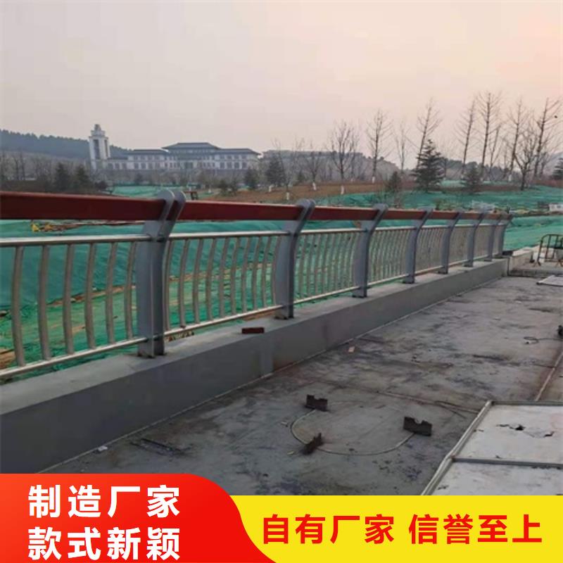 高速波形护栏合格才出厂