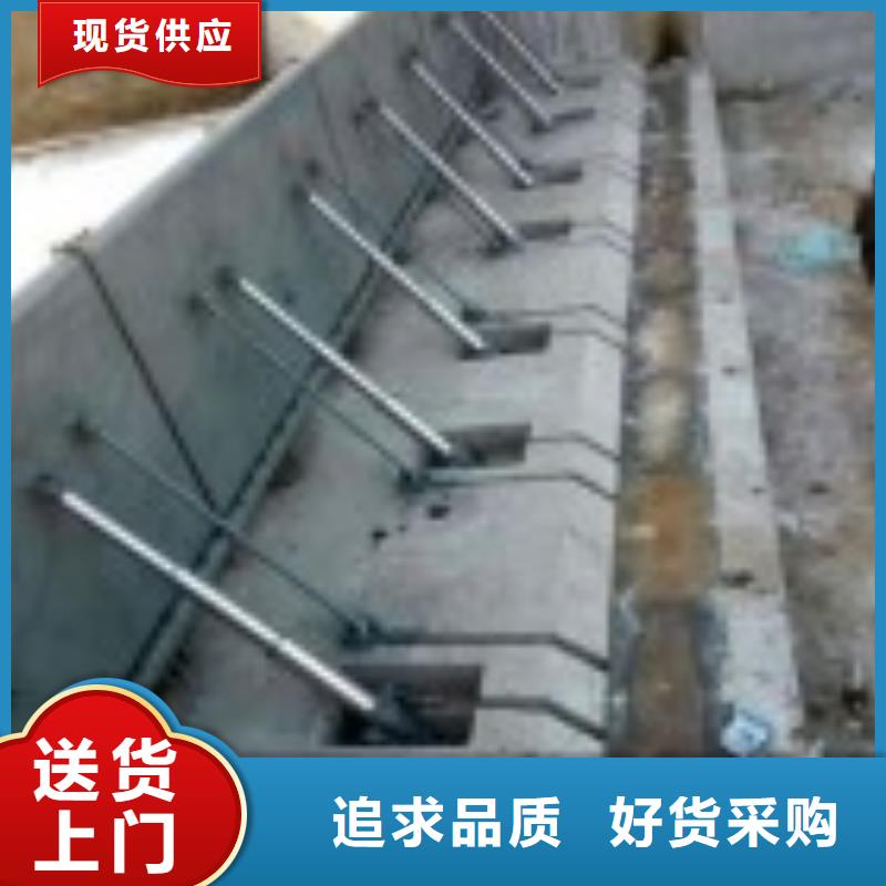 翻板闸门精选优质材料