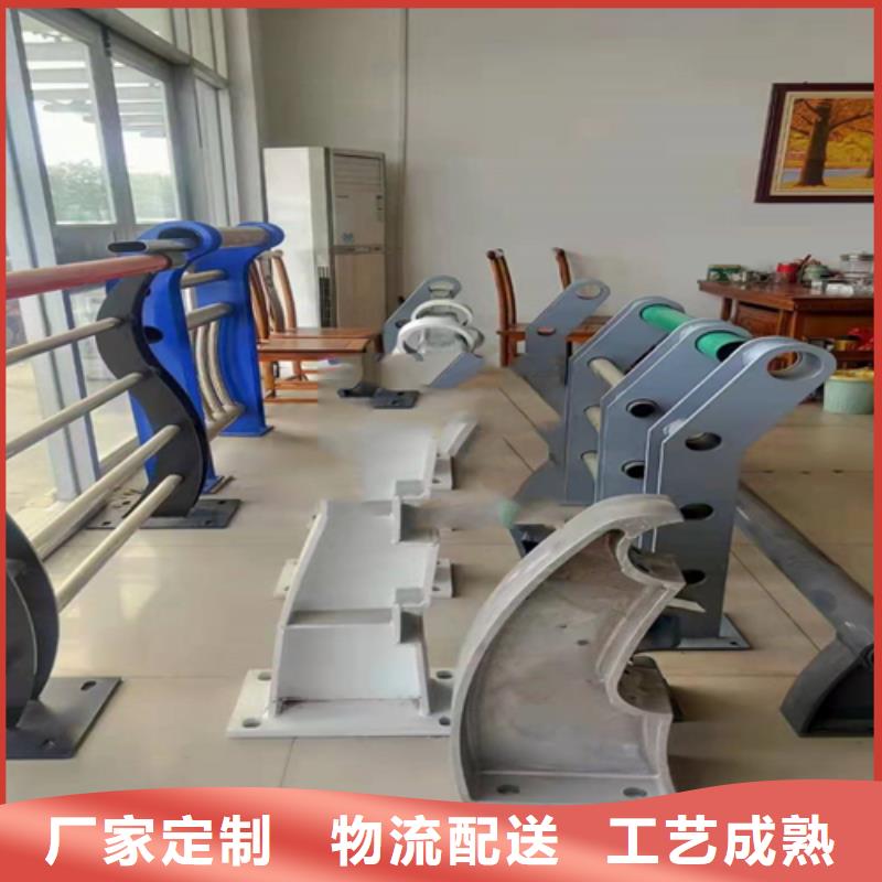 不锈钢复合管防撞立柱严谨工艺