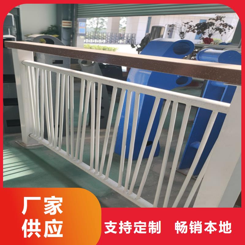 不锈钢复合管护栏-人车分流栏产地直销