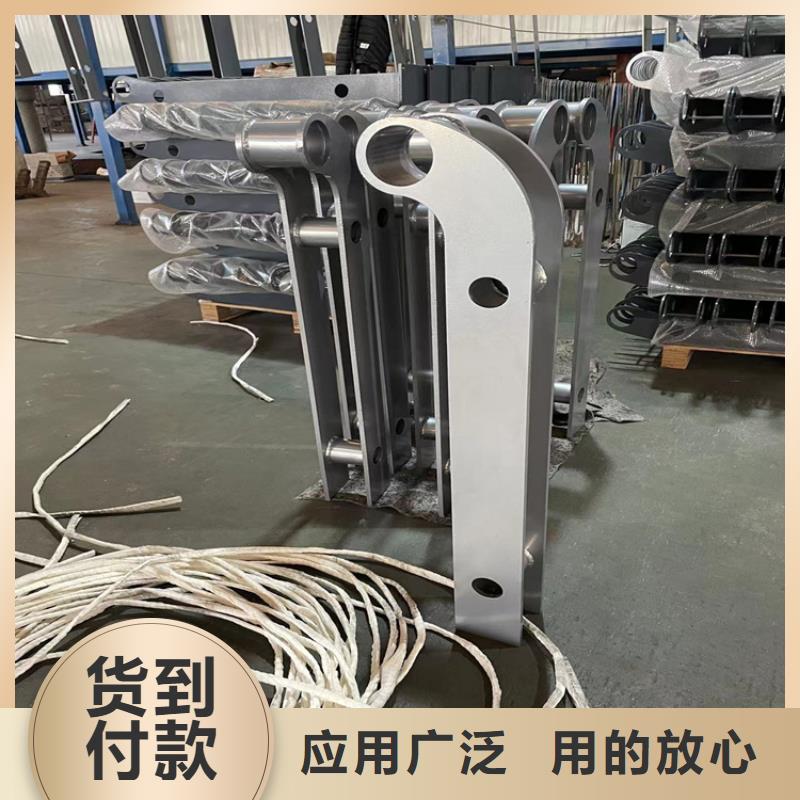 大桥的护栏产品实拍图