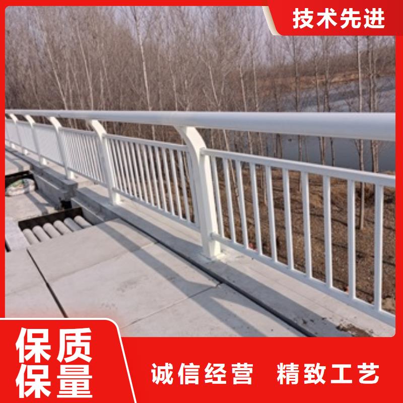 护栏质保一年